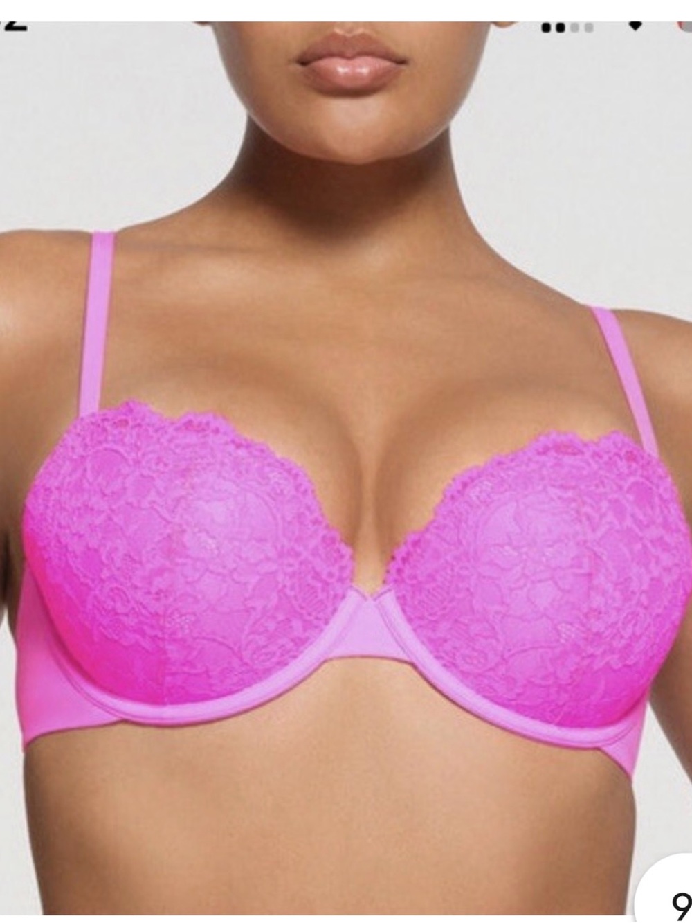 SKIMS fits everybody Lace Bra in Hot Pink 34C